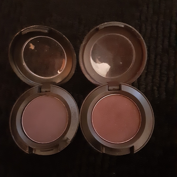 🎉SOLD on mercari HP! MAC Makeup Bundle - Picture 11 of 12